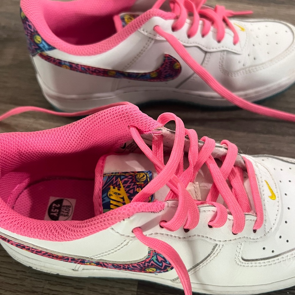 Kid's Nike Air Force 1